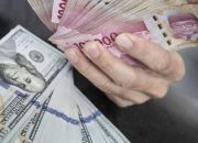 Jelang Pengumuman Hasil Rapat Dewan Gubernur BI, Rupiah Menguat ke Level Rp15.000