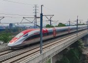 Kereta Cepat Whoosh Membawa 1 Juta Penumpang dalam Waktu 60 hari