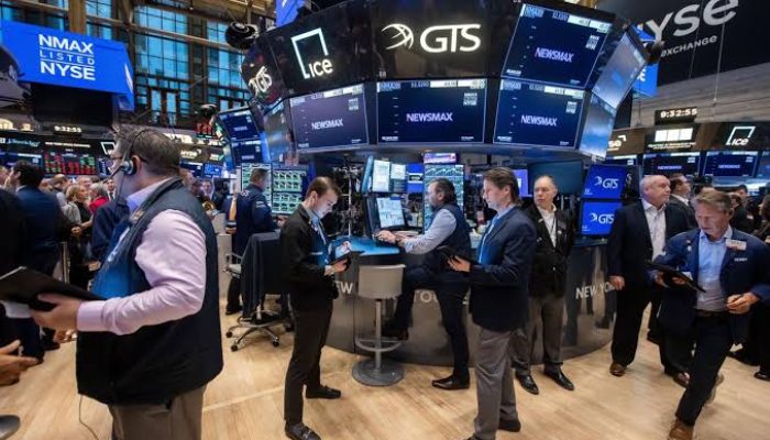 Wall Street Pesta: Saham Teknologi Melonjak Setelah Terobosan Dagang AS-China